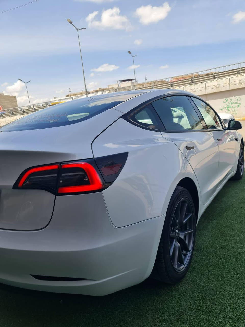 TESLA MODEL 3
إضافة نص
سنه الصنع : 2023
تك ماطور
اون لاين ( اخر تحديث )
حادث ( جاملغ والبنيد مبدلات بلادي نفس الون ايرباكات سليمات )
مواصفات فول
بدون اي عطل ( ماطور بطاريات مكفوله )
رقم بغداد
ا رقم هاتف = ***********
 المكان بغداد ~ البياع
سياره بسمي تحول ثاني يوم
152$وبيها مجال حك الجيه
