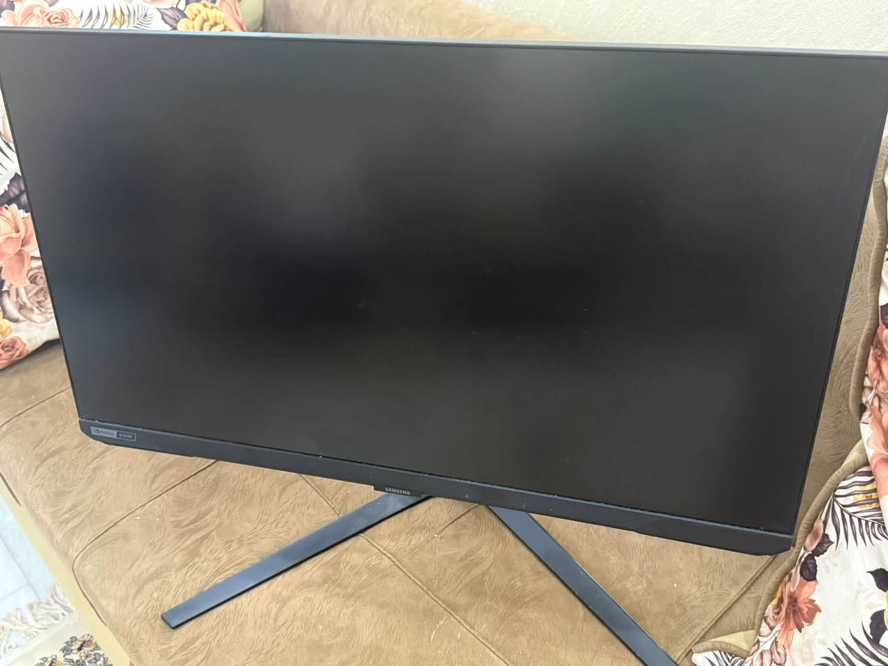 سامسونج Odyssey G7 • ٢٨ إنچ • 4K ١٤٤Hz
