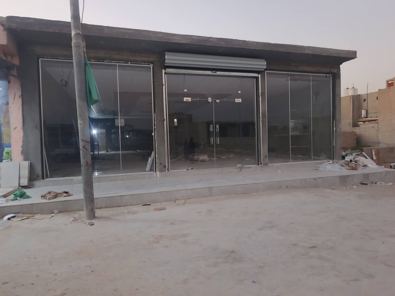 جامخانات ١٠ملم • تركيب احترافي • واجهات محلات