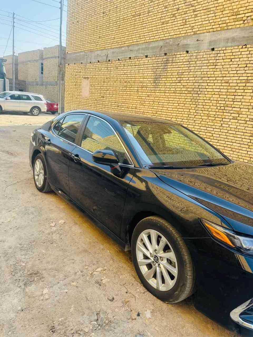 السلام عليكم 
كامري موديل 2024 وارد امريكي بيه جاملغ وبنيد
دخول جديد كتاب شهداء وكاله عامه سنتين تتحول
ماشيه 8 الف

مواصفات LE
شاشه
كامره
ويلً كب
فور ويل
محرك 4 سلندر
باقي التفاصيل معروفة 
السعر 174 بيه مجال بسيط
***********
