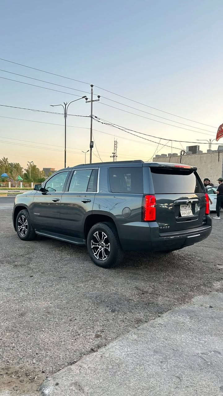 تاهو مديل 20 LT1 مواصفات بريمير
لون بحري اللون مميز حادثها جاملغ وبنيد والجاملغ الثاني مصبوغ تنسيق لون 
كامل مواصفات بنراما مري شفط كشنات كهربائية قلاب شاشة العاب تحكم ستيرن حساسات جانبيه كل المواصفات بيها ماشية 150 الف رقمها سليمانية تريد وكاله تريد مداور سعرها 285 وبيها مجال حق الجية 
عنوانة البصرة قضاء الدير 
للتواصل *********** بي واتساب القرنة, البصرة
