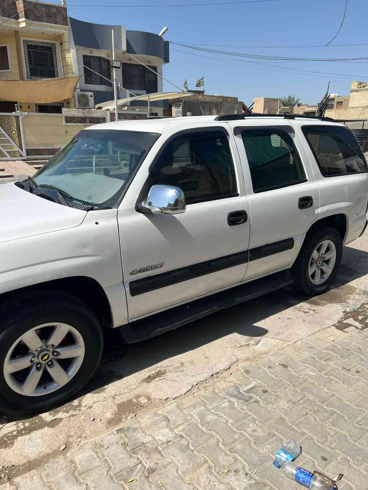 من رخصه مدير الكروب المحترم تاهو 2003 محرك 5300 كير ومحرك جدد تبريد ادامه كامله ثلج سنويه لل31 رقم بابل دولي السياره تراي للبصره ناعمه كلش تخم تاير باتري جديد كهربائيات كله شغاله على وضع الشركه يحتاج ترتيبات بسيطه للداخل وطوافه بانزين فقط للبيع او مراوس *********** او مراسله الصفحه
