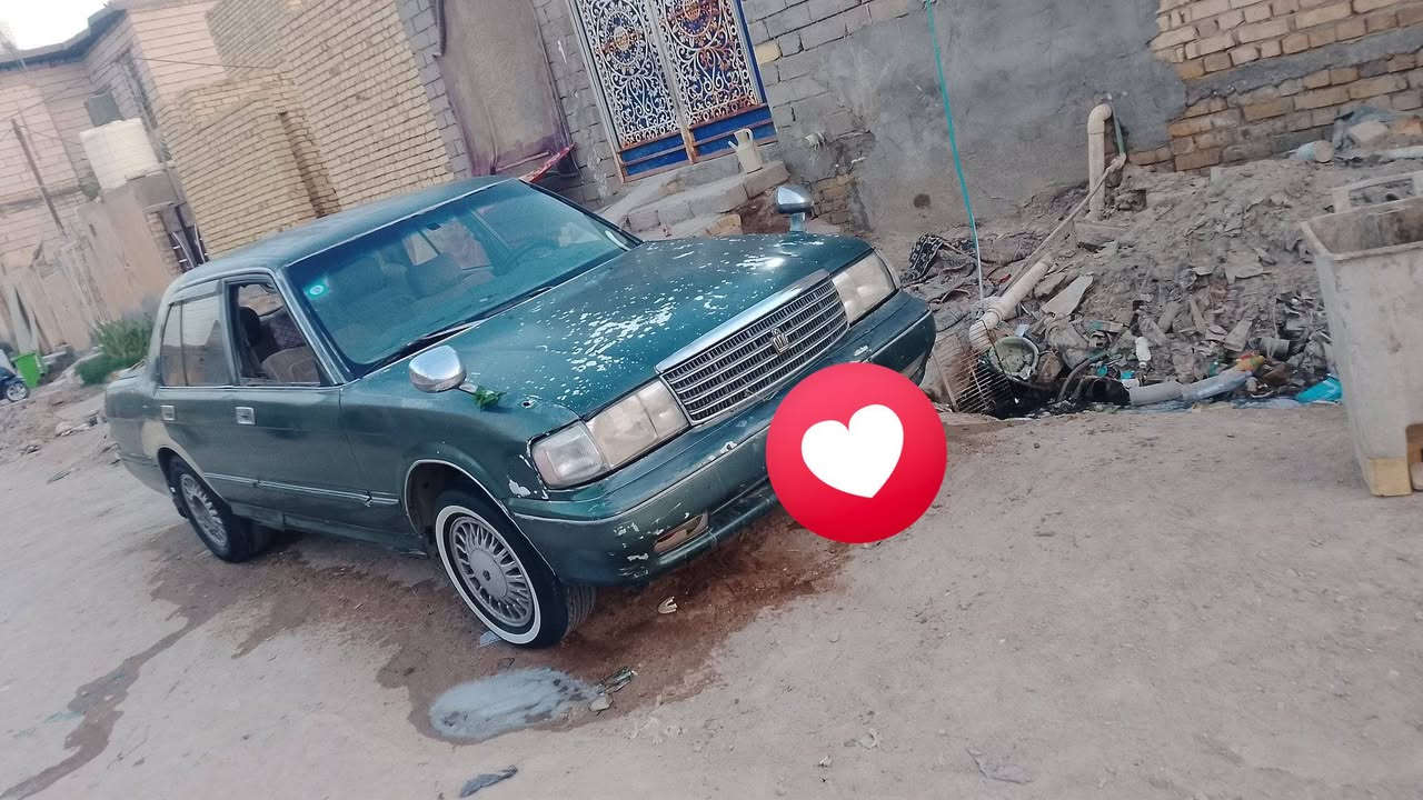 السلام عليكم ورحمه 
ارنب اكراون طويل لبيع 
سياره جاهزه حداديه امامي وخلفي كاملات 
كير اومكينه مكفولات فيفتي 3000
عوزها بطانه مال سائق 
***********     45بيها مجال 
المكان سوك شيوخ  بسوك
