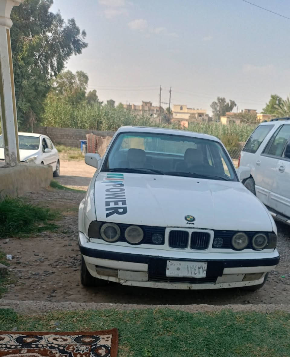 السلام عليكم سياره للبيع التفاصيل اتصل ***********
@إشارة
