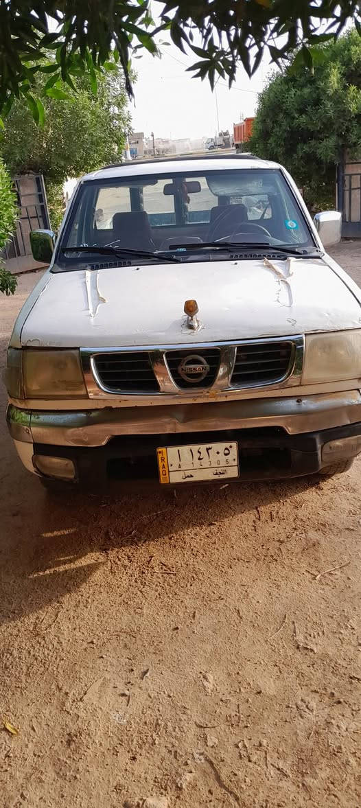 نيسان تك قماره قماره ٢٠٠١ حاله جيده  محرك٢٤٠٠ أنجكتر
 گير عادي تبريد جيد 
باور 
مقدم جديد 
سنويه باسمي صاقطه سنه واحده ***********
أبو علي 
سماوه 
مطلوب فيها ٦٠$
