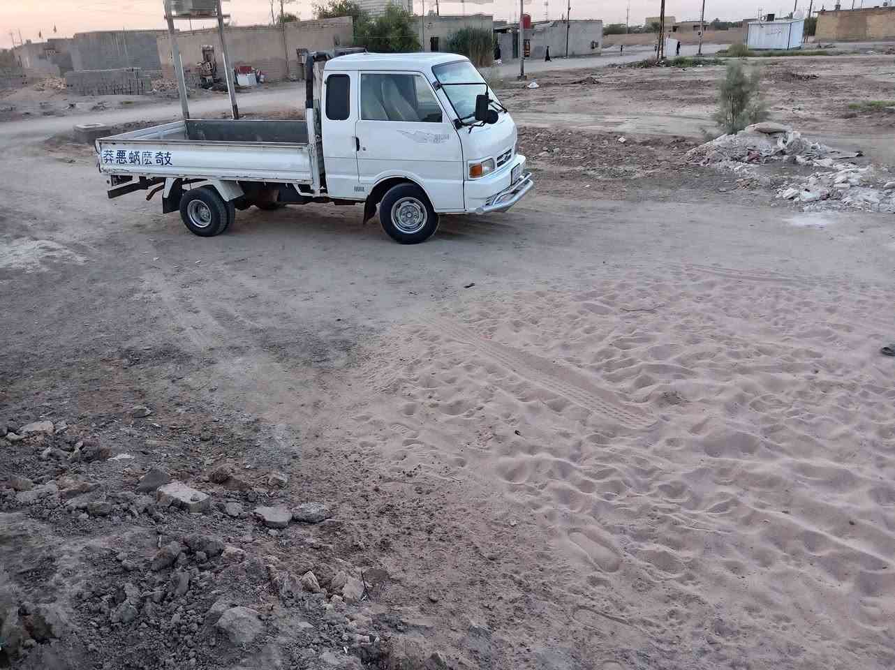 سلام عليكم كيه بنكو مديل قديم  1996 سياره جاهزه مكينه وكير واكسن وشاصي تخم تاير جديد حدادي جديد  معلايه ورك تاير خلفي  12ونص   سنويه ل 29بسمي رقم انكليزي تريد تحويل تريد وكاله  مكانك ناصريه مركز بيع مستعجل 57وبيه مجال لشراي  ***********
