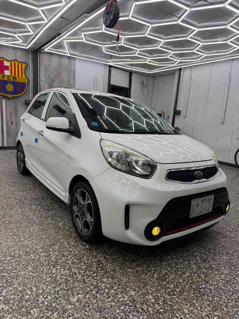 السلام وعليكم للبيع🚗🚗🚗
كيا بيكانتو موديل ٢٠١٧مكفولة كفاله عامة من صبغ ولضربه 

  عداد المسافة المقطوعه:20الف كيلو متر 

 
سيارة جاهزه بحاله لوكاله كير مكينه تبريد حدادية صدر كهربائات كله جاهزه وبدون اي نقص 

🔑مفتاح تشغيل بصمة 

🔑بصمة ابواب دخول ذكي 

🌿فتحة سقف 

🌿تحكمات مقود جهتين 

🌿كشنات جلد +مخمل 

⚡️منافذ شحن USB

🌿حساسات 

السعر :107ورقة بيه مجال بسيط 

موقعنا: بغداد الكريعات شارع الوقف السني معرض المميز 

***********ياسين
