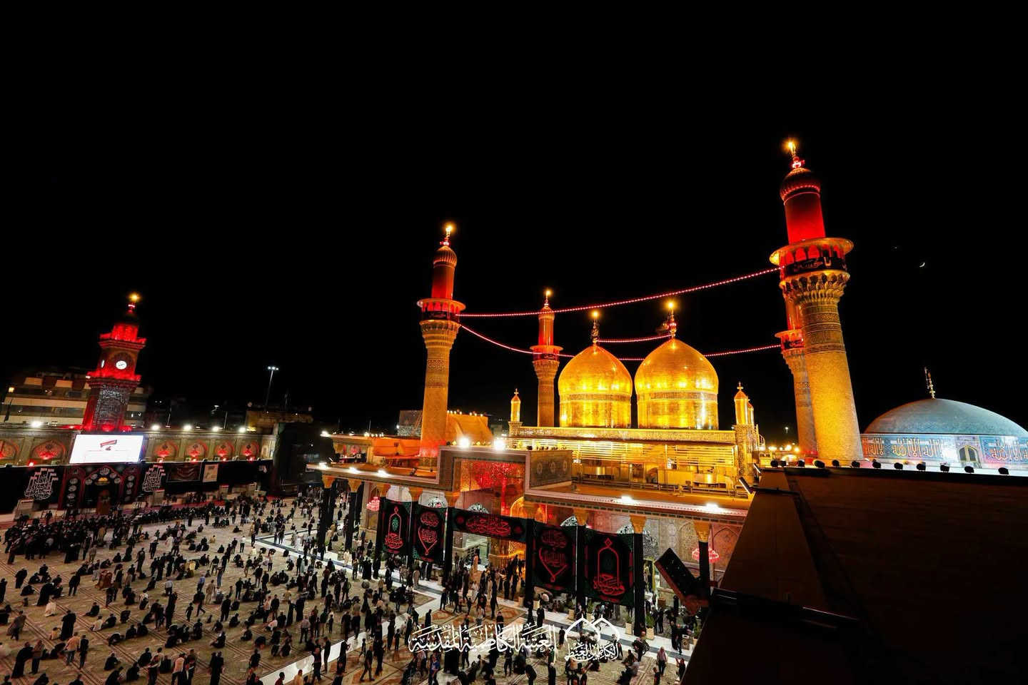 السلام عليكم موعدنا يوم غدا الاثنين بعد الضهر الى الكاظمية المقدسة والعودة ١٠ بليل يوجد حجز عوائل والمقاعد محدودة للحجز والاستفسار على الرقم ***********

نص مكتوب في الصور:
- العتبة الكاظمية المقدسة