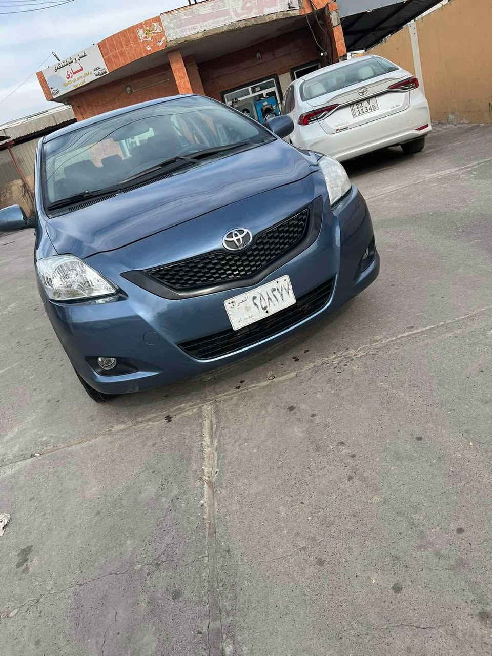 یارس ٢٠٠٧ سەنەوی پلاستیك غرامە بەشەرت مەكینەی كەمێك بوخاری هەیە گێری تۆماتیك بەشەرت چوار تای ویلی لۆكی لەبنە بێ كێشەیە 
شوێن سۆران
ڤایبەر و واتس ئاپ *********** سوران, أربيل
