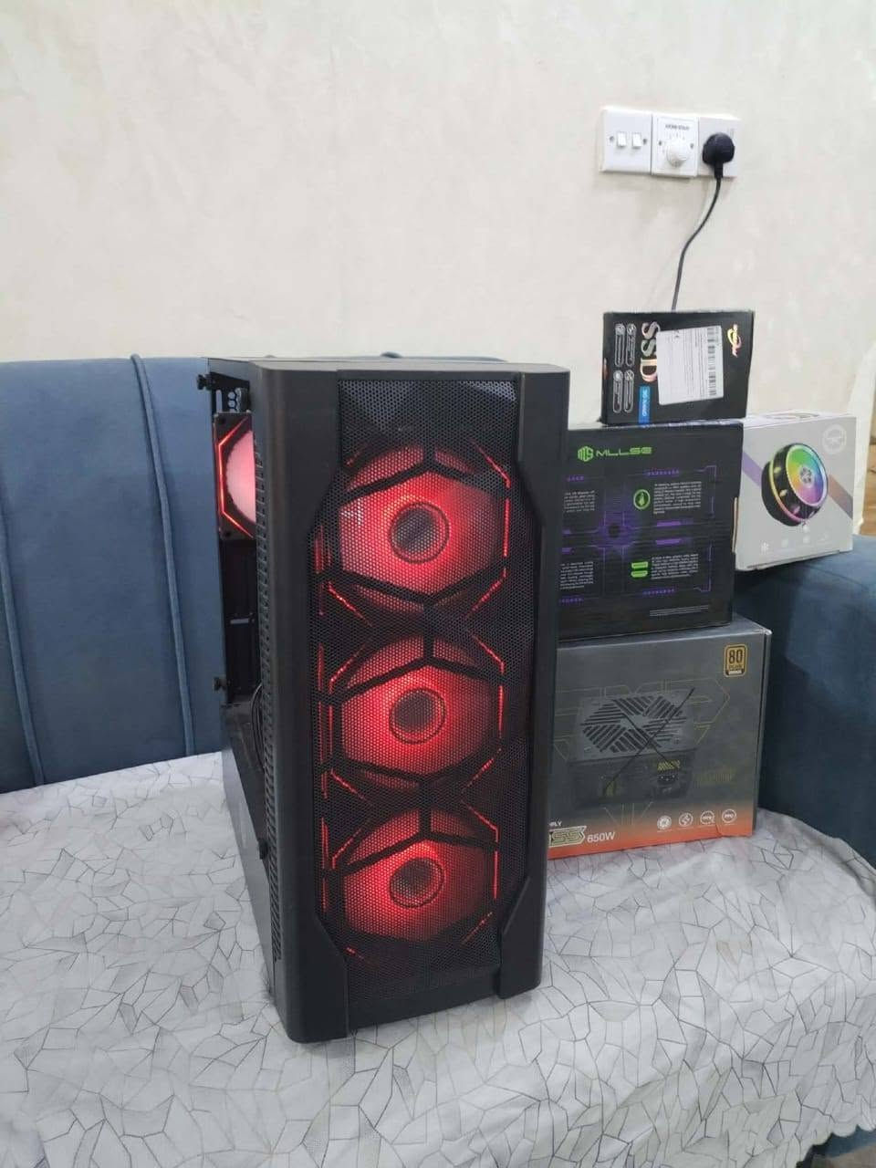 كارت RX580 8GB • معالج R5 3600 • هارد SSD 128GB