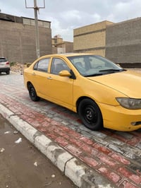 مكينه كورلا • اوتوماتيك • ٢٠١١