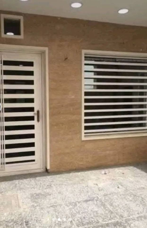 ** بيبان وشبابيك حديد بتصاميم قويةوراقية ننفذ ** بیبان حديد خارجية وداخلية، بيبان قاصة شبابيك حديد ** وبموديلات حديثة حسب الطلب شغل مضبوط من القياس والتصنيع واللحام إلى الصبغ والتشطيب والتركيب   
رقم ***********
عنوان بغداد البياع
