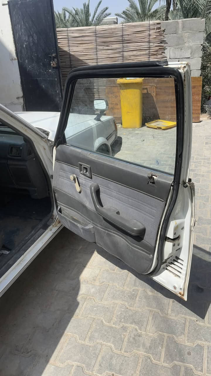 السلام عليكم مارك ستيشن موديل 93 بإسمي بصره تنتهي 31خاليه من الحوادث مكينه ونجي تبخر قير تماتيك السعر 42 اتصل ***********
