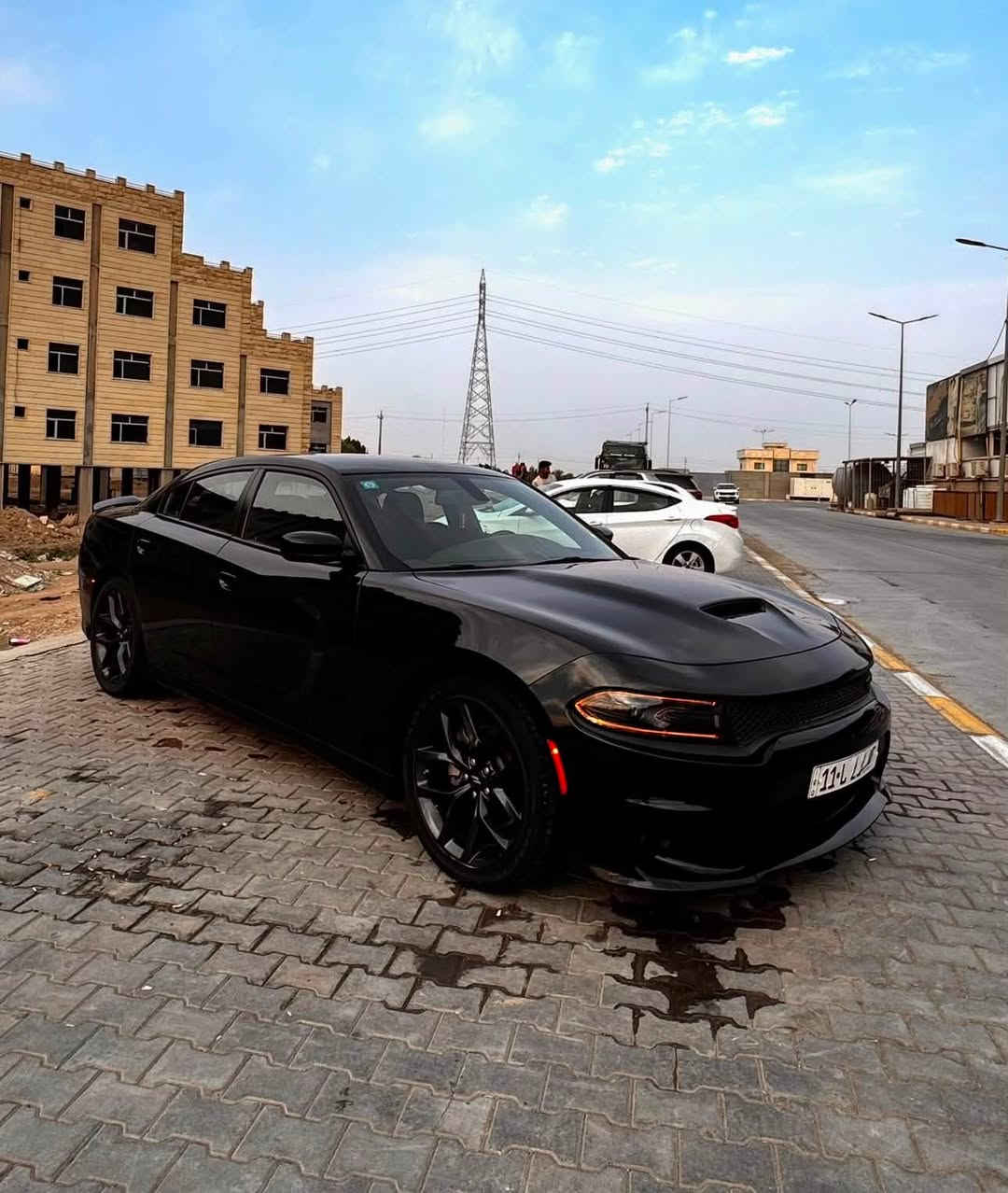 جارجر GT 2023  , وارد امريكي
الاصدار الأخير  

العداد.  : 30 الف كيلو. 

المحرك : V6.  3.6L

رقم بغداد الجديد

المواصفات :

*رادار امامي و جانبي و حساسات خلفيه

* جناح خلفي اسود

* ويل قياس 20 

* نقطة عمياء

*نضام spoort

* مصابيح أمامية زنون

* كشافات الضباب زنون

* المصابيح الأمامية مع LED

* حساسات خلفية

* شاشه كبيرة 

* المقاعد الأمامية كهربائية

* مقاعد أمامية تبريد وتدفئة

* تشغيل عن بعد

* محدد سرعة

* تلفون بلوتوث

* كاميرا خلفية

* دخول ذكي (بصمة)

السعر / 255 $  

للاستفسار - واتساب  / ***********

مكان السياره واسط / الكوت
