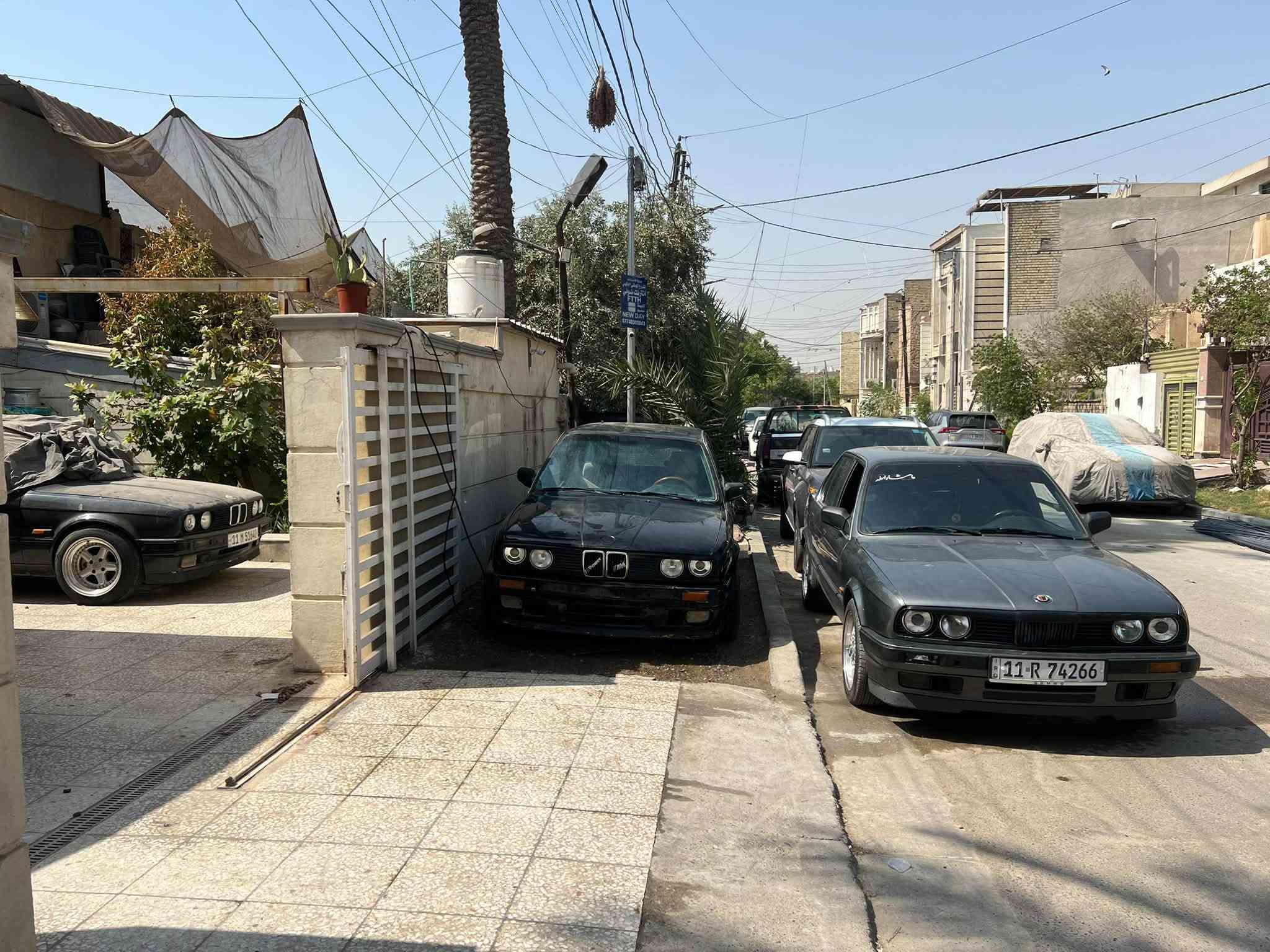 السلام عليكم
زعرة تفصيخ واذا احد يريدهة كاملة هم ابيع رقم بغداد دولي حلو سنوية لل٣١ هزة جديدة مكينة6 سلندر مسكر تك فانوس كير زت اف ضفيرة بوش عقل٤١٣ عربانة خلفية دسك جام كهرباء كشنات M اصلي زعرة 4 بوب لحية امامية ام بلاستك اصلية ويل ريسنك مكفول و تخم تاير جديدد بطاين بوب جدد دركة صاج و ادبتر عنواني بغداد الطالبية 
*********** و الخاص مفتوح و توصيل موجد للنواعم
