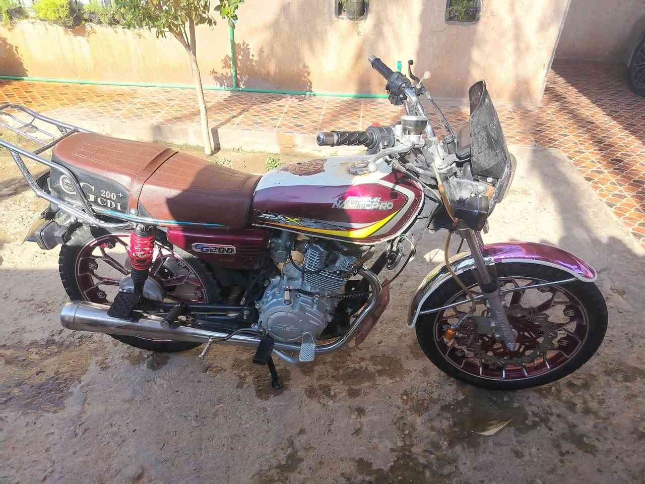 سلام عليكم دراجه للبيع نامه برو 2025 محرك 200Cc
 أوراق كامله السعر 725 وبيها مجال قليل حك جيتك
نقصها بس بكلايت  
المكان :ديالى القداديه شهربان

الرقم الهاتف :***********

