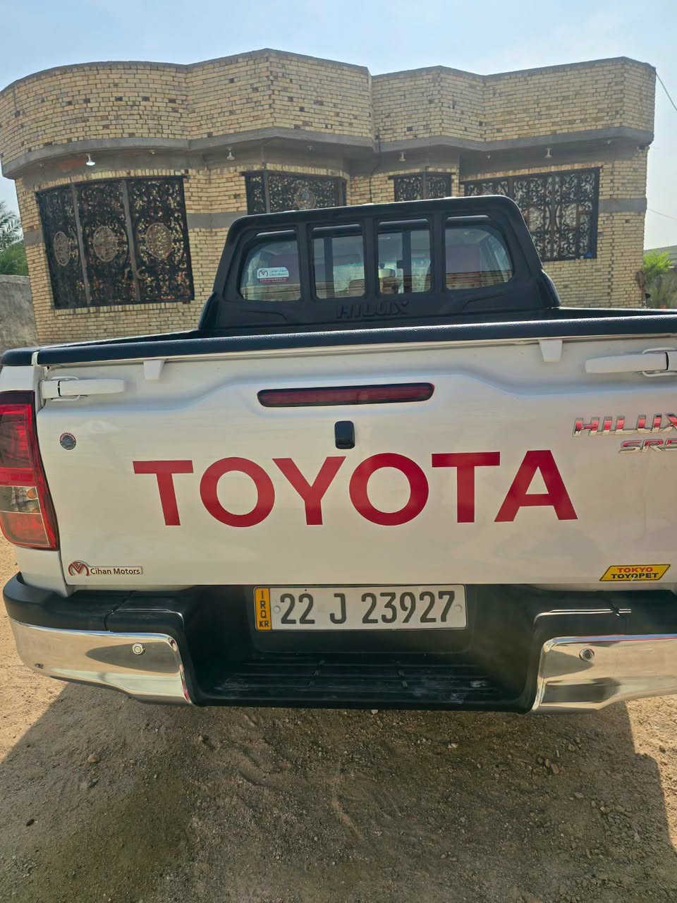 هايلوكس • ٢٠٢٥ • ماشيه ٤٢٠٠٠