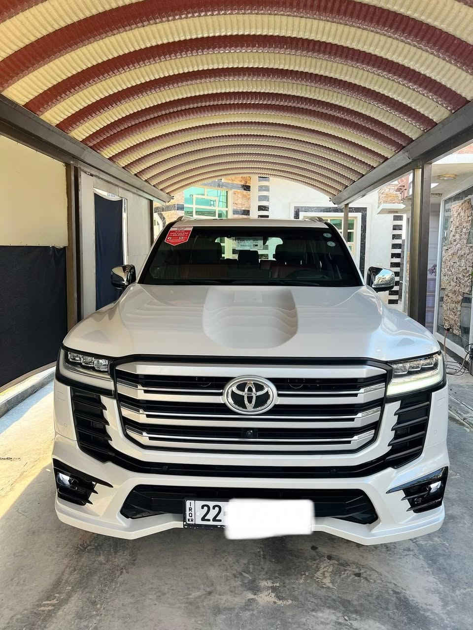 لاندكروز ٢٠٢٣ VX.R شركه ساز اعلى فئه مكفوله من الصبغ والبارد والشخط والرصع والرمل كفاله عامه تخم تاير دلوب داخله صيانه عامه بشركة ساز بسمي هزه وفحص جديد السعر ٧٤٥ بيها 
مجال حك الجيه المكان فلوجه ***********
