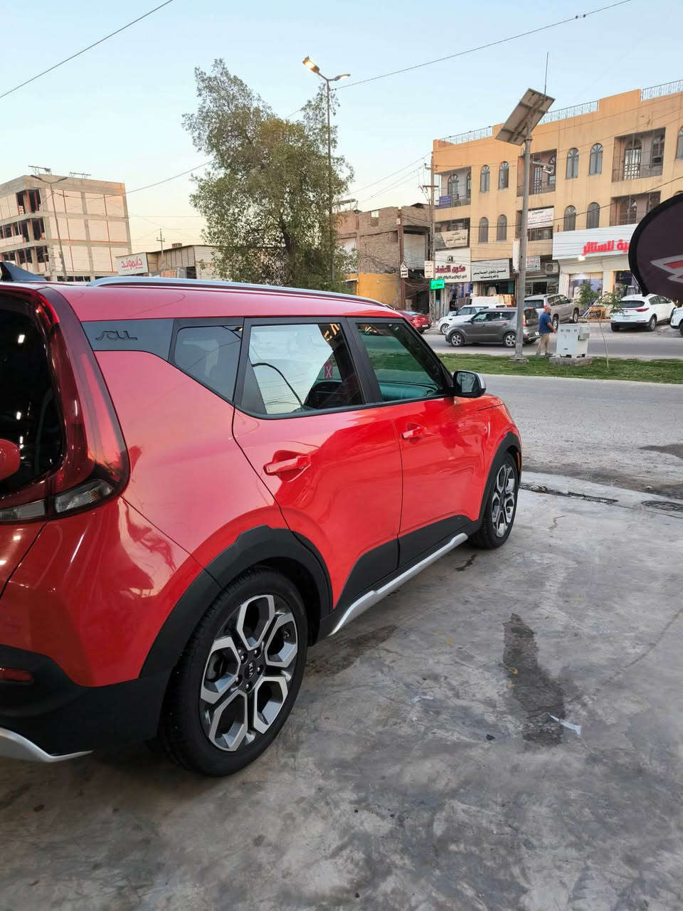 السلام عليكم
كيا صول موديل 2021 xline كت رياضي
حادثها دعاميه اماميه شبه كلين
ماشيه ٣٤ الف ميل
ايرباك دركه فقط
الويل حجم 18
مرقم بابل باسمي
مكانها بابل مركز المدينة
رقم الشاصي KNDJ23AU2M7139285
محرك 2000 دوش
رادار امامي تنبيه تصادم
رادار جانبي تنبيه تصادم 
رادار خلفي اوتو بريك
اوتو ستوب
و باقي مواصفات الصول المعروفة
صور الحادث مرفقه مع الصور 
رقم الهاتف ***********
السعر 137$ حلة, بابل
