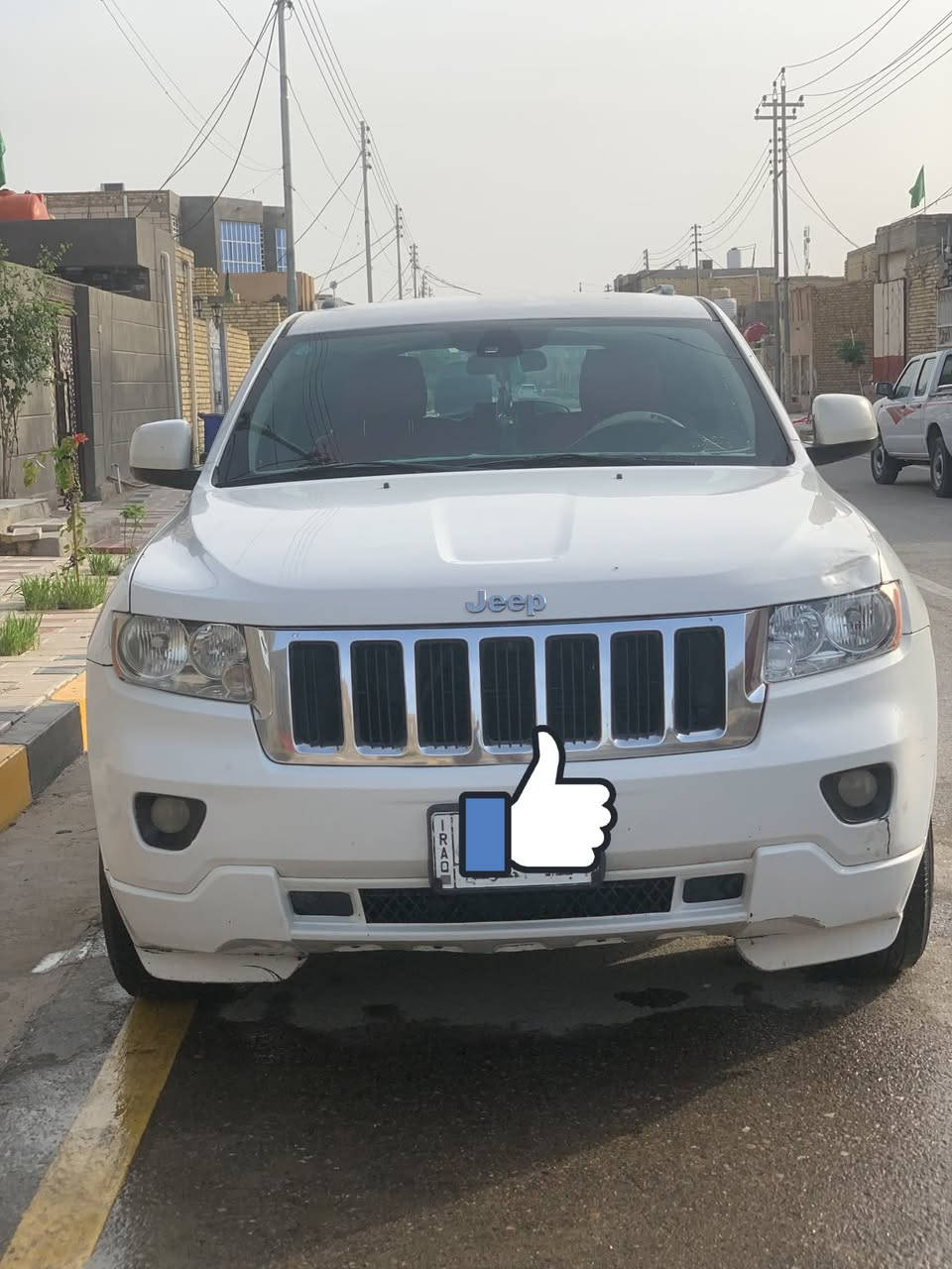 جيب موديل 2011
نص فول 
سياره وكاله بيه طخات بسيطه بس قبق 
الجنطه بيه معجون
السعر على الخاص 
او اتصال ع الرقم ***********
