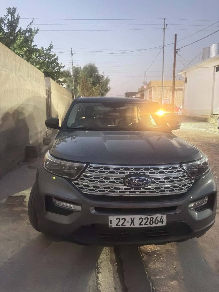 🚘 **بۆ فرۆشتن: فۆرد ئێکسپلۆرەر 2023 – پانۆراما XLT**

• **مۆدێل:** 2023
• **بانۆراما**
•  (مەکینە):** 4 تۆربۆ
•  دەبڵ ئەکسل  
•  (١٤هەزار) مایل رۆیشتوە
‏•سێ ریز کوشن
• شاشە
• کامێرای دواوە
• حەساسی پێشەوە و دواوە
•  بەسمە
‏•خەتی جادە
•  تحديد سرعە
•برێک بەسمە 
•ئۆتۆ هۆڵد 
• پێنج مۆدی لێخورین
• تەبريدی مەرکەزی
• کوشن کارەبایی
•سوکان وکوشن هیتر 
وچەن مواسەفاتێکی تر
پێش وپشتی کەپسە
رسمی حادیسەکەیم داناوە  
تەحویل وغەرامە بەشەرت

**ژمارەی شاسی:** 1fmsk8dh1pgb97002

📍 کەرکووک

📞 **بۆ پەیوەندی و زانیاری زیاتر:** *********** كركوك, العراق
