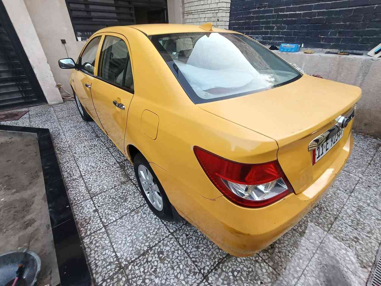 السلام عليكم f3 byd
موديل 13 شركه عامه رقم انكليزي
كفاله من الصبغ والضربه القويه
مكينه تبخير قليل أول متشغل ويكطع
عليها ادامه جويتر جديد باتري جديد 
قاعدة فيت بم جديده سنتر لوك جديد
زوج تايرات جدد صدر خلفي جديد
تبريد شغال السياره وضع شركه
كلشي بيها شغال السعر 54وبي مجال حك الجيه 
مكاني بغداد الامين 
للاستفسار ***********
