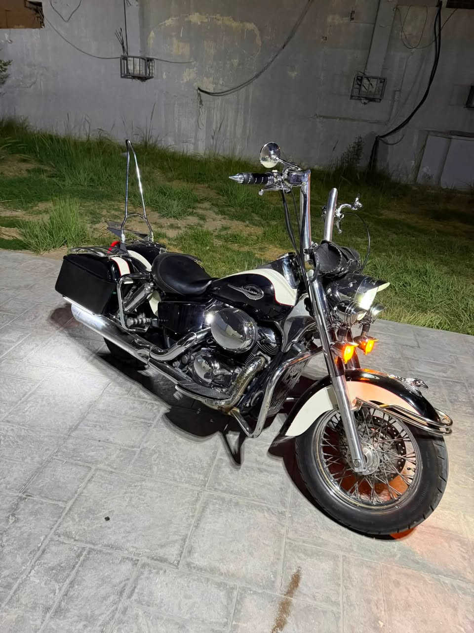 هوندا شادو محرك 750cc
موديل 1992مرقم بغداد

عليهة تزويد درع + جنط +استيرن تفصال

ماشية 47 الف

دراجة مكفولة من تاير لتاير تجي وتكلب ع راحتك

مكاني بغداد كرادة

***********

السعر المطلوب 36$ بيهة مجال حك جية
