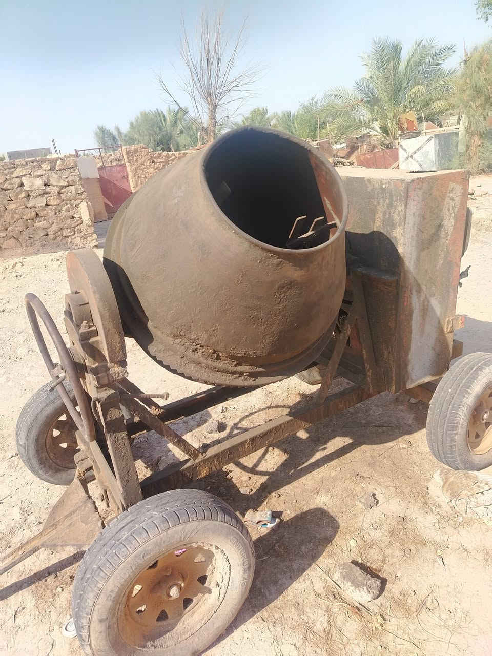 سلام عليكم خباطه للبيع سعر مليون وبيها مجال فقط مزرف جدر وتحتاج غسل مكاني حديثه قريه الغرير رقمي ***********
