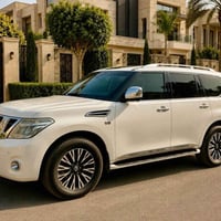 NISSAN PATROL  PLATINUM 2014      وارد خليجي كفاله عامه   ماشية 285   ...