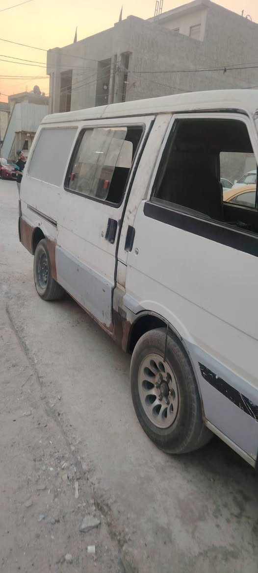 كيا بسته موديل ٩٤ رقم حمل بغداد باسمي تحويل ثاني يوم مصفره ما مطلوبه للمرور هزه قبل شهرين سياره جاهزه ثاني يوم تحويل كير جديد اكسل جديد كهربئيات شغاله سعرها ٣٠ورقه استفسار ***********
