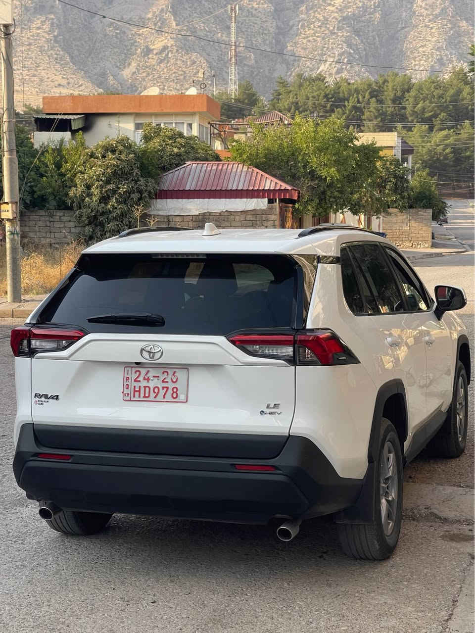 TOYOTA RAV4 موديل 2025 سپي هايبريد ده بل اكسن دوو بوست سبخ بوستك جملوغ سوبته ك بولند بئ ارباك بئ داخلي داخلي و ارباك بشه رت نه ڤه بونه 
*********** عميدي, دهوك
