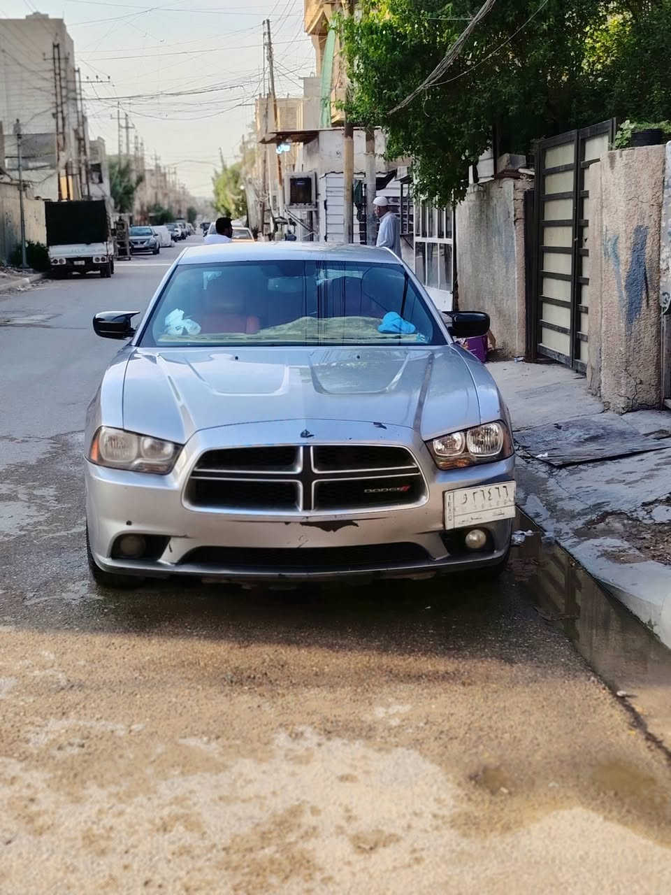 ٢٠١٣ للبيع السونار منشور سياره تبريد كهربائيات حداديه كله جديد مكينه قبل شهر شديتها شرط برغي ممفتوح بيها البراد على طبكة الشركه جاهزه من كلشي ماناقصها برغي مكانها بغداد حي الجهاد رقم الهاتف *********** متوفر واتساب واني حاضر والله يحفظ الجميع السعر ١٢٠
