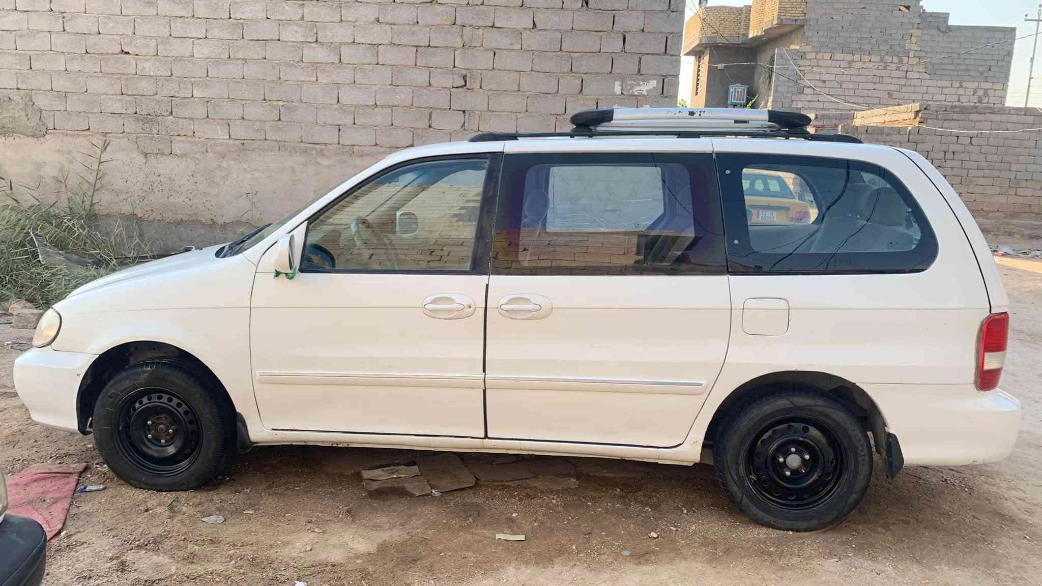 سيدونا موديل 2005 بانزين مكينه 3600 كير اوتماتيك  7 راكب رقم بغداد مشروع وطني مكان السياره كربلاء رقم الهاتف (***********) السعر (65) ورقه

نص مكتوب في الصور:
- ٤:٣٣ م
- ٤:٣٤ م