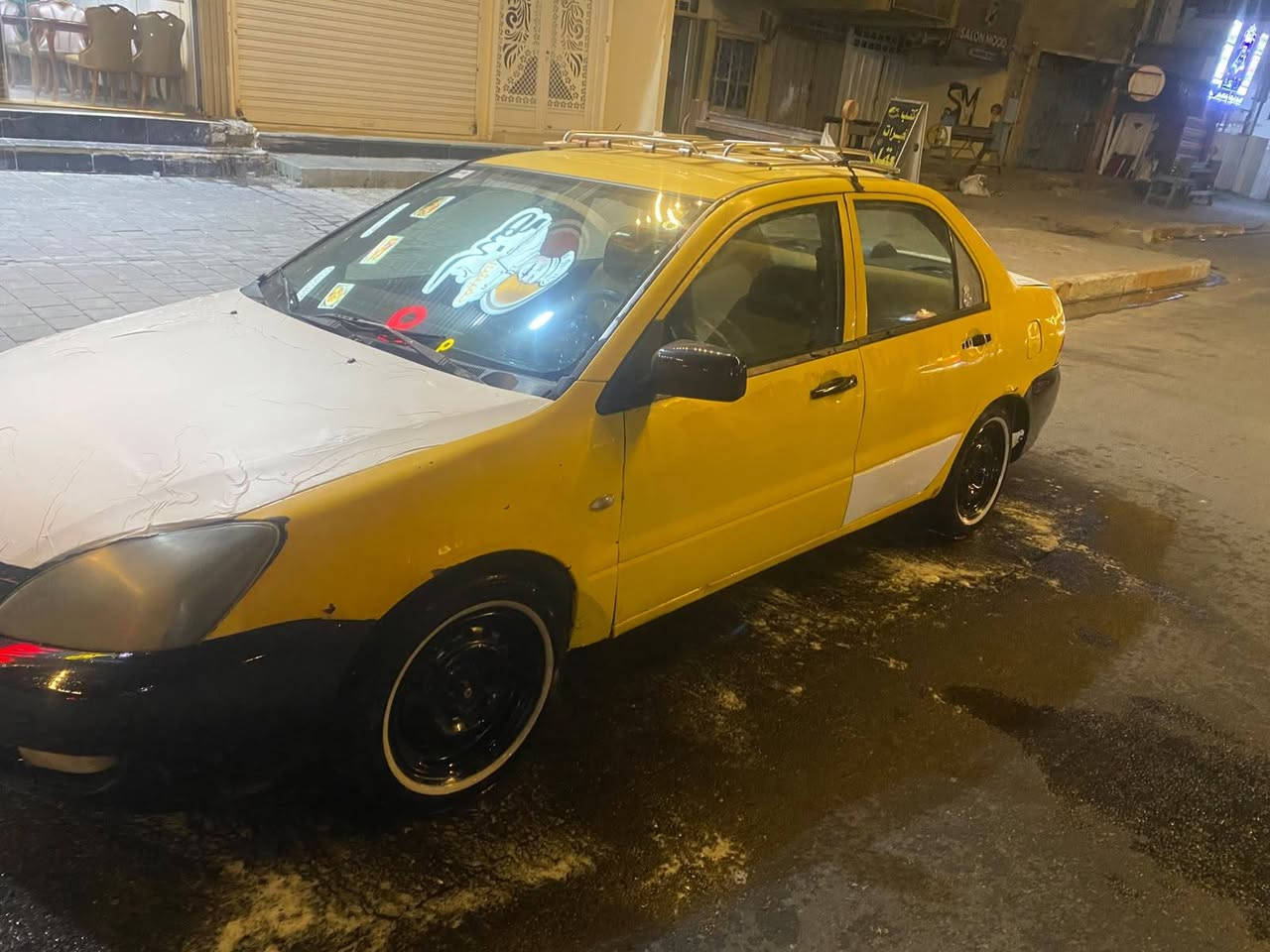 يا الله سلام عليكم 
لانسر بومه 2007
سياره كلش حلوه 
تبريد ثلج حداديه اماميه خلفيه نضيفه باتري جديد تخم تاير جديد سياره متعوب عليها ما ناقصها شي كبل لل شارع رقم نكليزي بسمي تحويل ثاني يوم مصفر هيئه وغرامات مكاني بغداد حي اور قرب جامع الفردوس سعرر (47) بيها مجال حك الجيه شباب اني مكلف بل نشر رقم صاحب سياره ***********
