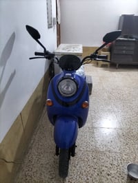 محرك ١٠٠٠W • بطارية ٧٢V ٢٥A×٦ • سرعة ٤٥كم