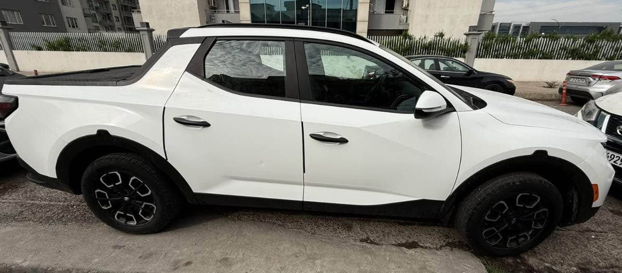 هویندا سانتاکرۆز
‎
‎    موديل : ٢٠٢٢
‎   فول مواصفات ( لمتيد )واحد على واحد
‎   ماشيه : ٩٠,٠٠٠km
‎  كلين بدون سبغ و بدون حوادث
‎   بدون أرباك 
‎  كل شي بلادي شركة 
‎  جاهز بدون مصرف
‎  رقم سياره جديد وسنةيه حتا ٢٠٣٠ جديد
‎  مكان سياره سلمانية
‎  رقم موبايل: اسيا ( *********** ) 
‎               كوره ك (***********) 
‎  سعر :  ٢١٥ ومجال شوية
‎ أربيل, العراق
