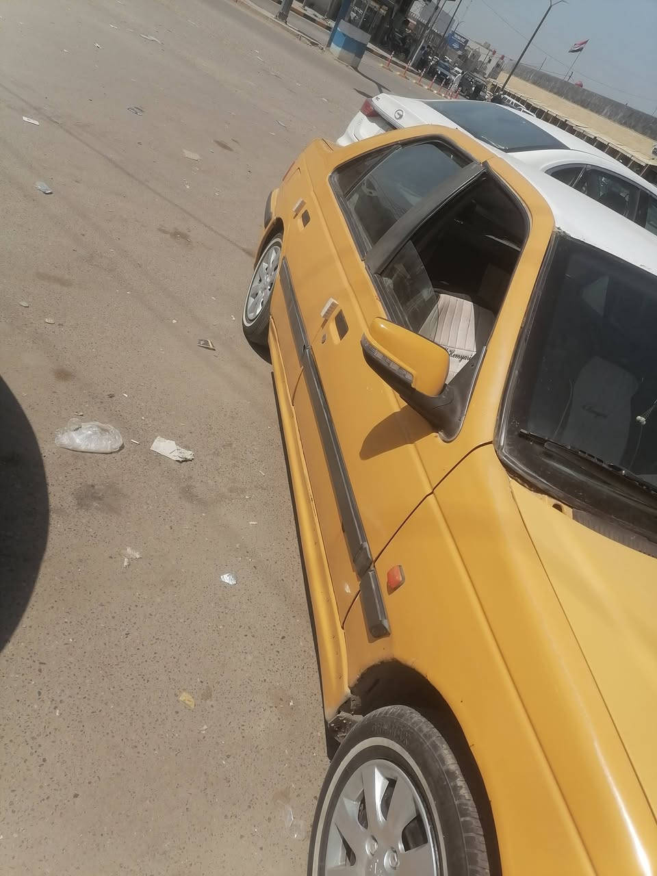 للبيع بيجو بارص موديل 2015 رقم قادسيه تحويل مباشر سيارة جاهزه مكان سيارة حله نادر السعر 20  ورقه الاتصال ***********
