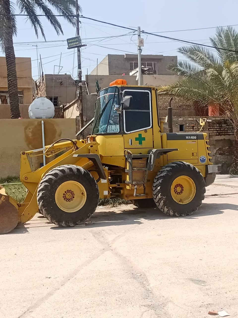 سلام عليكم للبيع كوماتسو 100  كل نقص مابيه تخم تاير سته سلندر مكينه على وضع الشركه رقم بغداد نكليزي تحويل ثاني يوم مكان بغداد أي ستفسار على هذا رقم ***********
