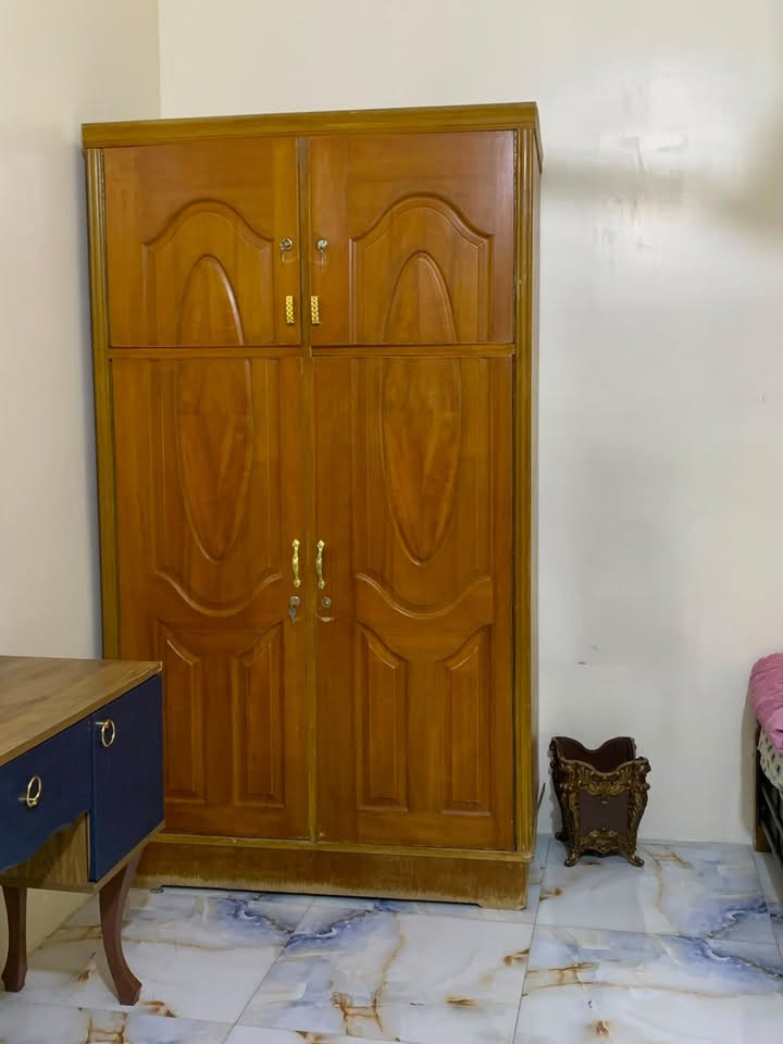 كنتور مستعمل للبيع
نظيف اخو الجديد 

السعر 100 وبي مجال حك الجية

بغداد الشعب شارع الصحة 

***********
