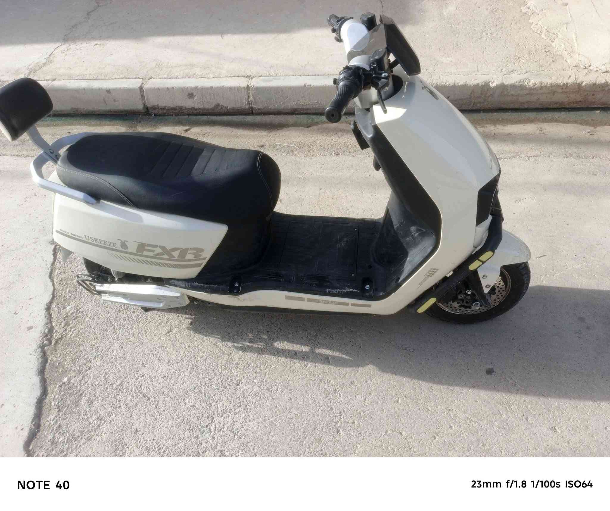 دراجه شحن للبيع السعر 675 الدراجه شرطه الشغل بطاريات الولي الاصليات الاتصال على هذا الرقم***********

نص مكتوب في الصور:
- NOTE 40 23mm f/1.8 1/106s ISO50
- NOTE 40 23mm f/1.8 1/100s ISO64
- NOTE 40 29mm f/1.8 1/78s ISO50