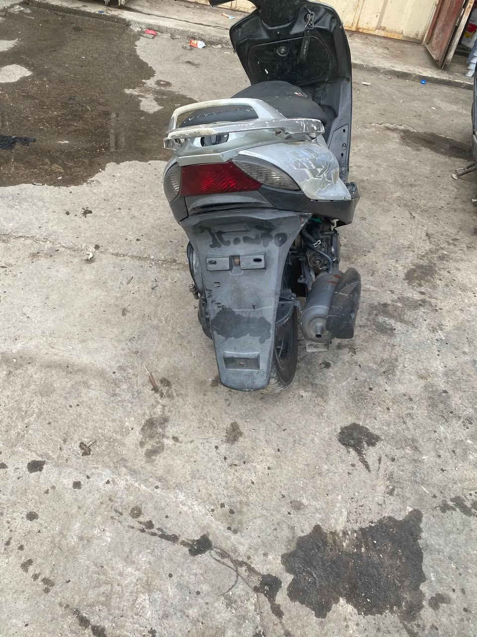 للبيع ماكس مابيهة نقص شغالة خير من الله ابيع كوم حديد السعر ٢٧٥ وبي مجال بغداد الشعب شارع الصحة ***********
