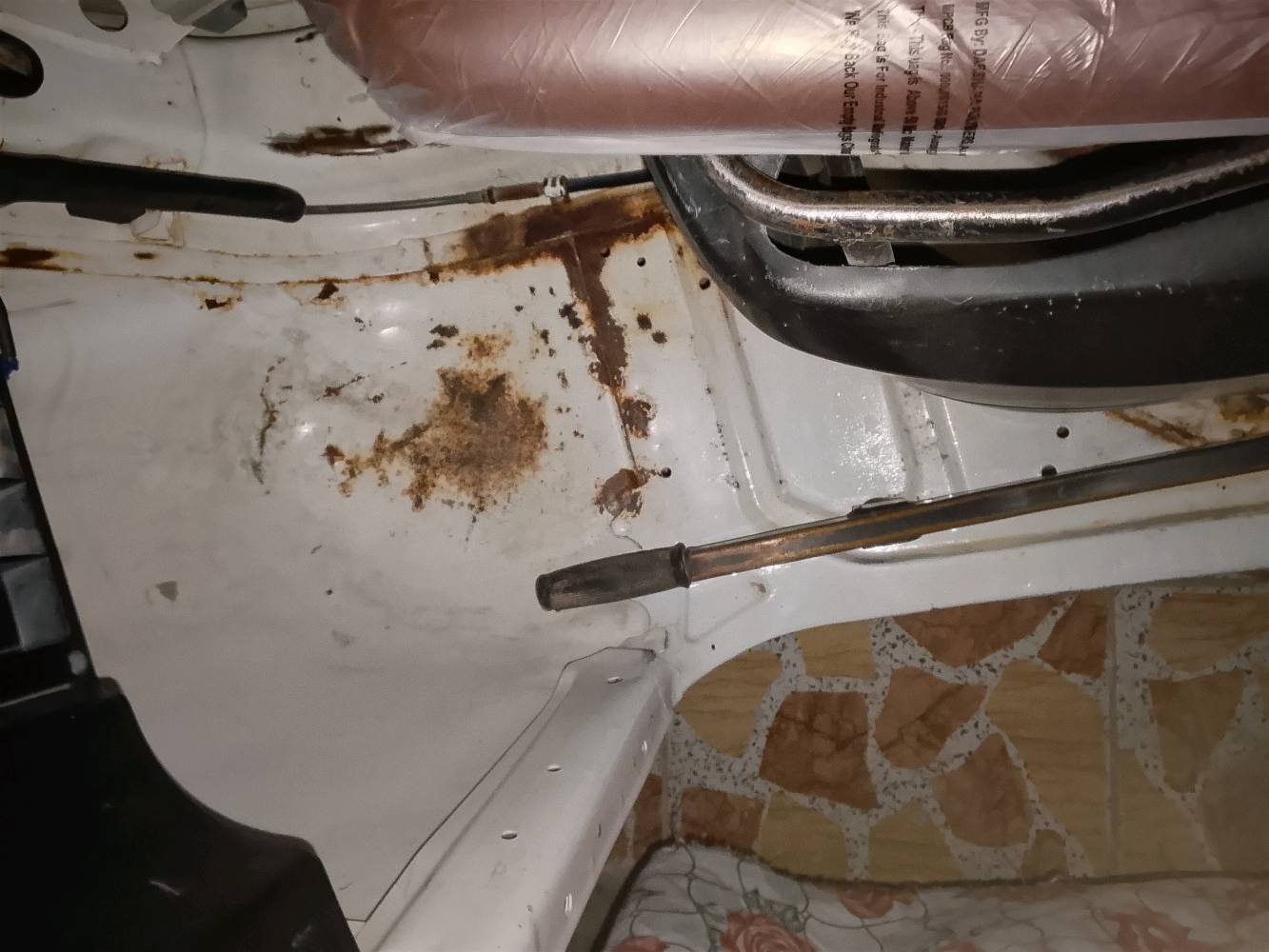 تكتك مديل 20 بيه بوشه وبستم المكينه ما مشوركه  فقط بوشه وبستم  خراض كله جديد انطيك ضمان بل مكينه وكير   قفله 7/5 سبعه ونص بيه مجال بيسط