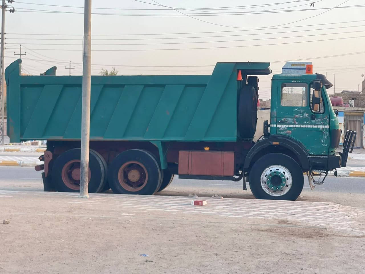 اسلام عليكم
البي مديل 78 بلاد قلاب بدي 5 وربع مكينه 28 كير 160 مجموعه نص جيف ربط عدل رقم نجف 
ناصريه البطحاء
***********
