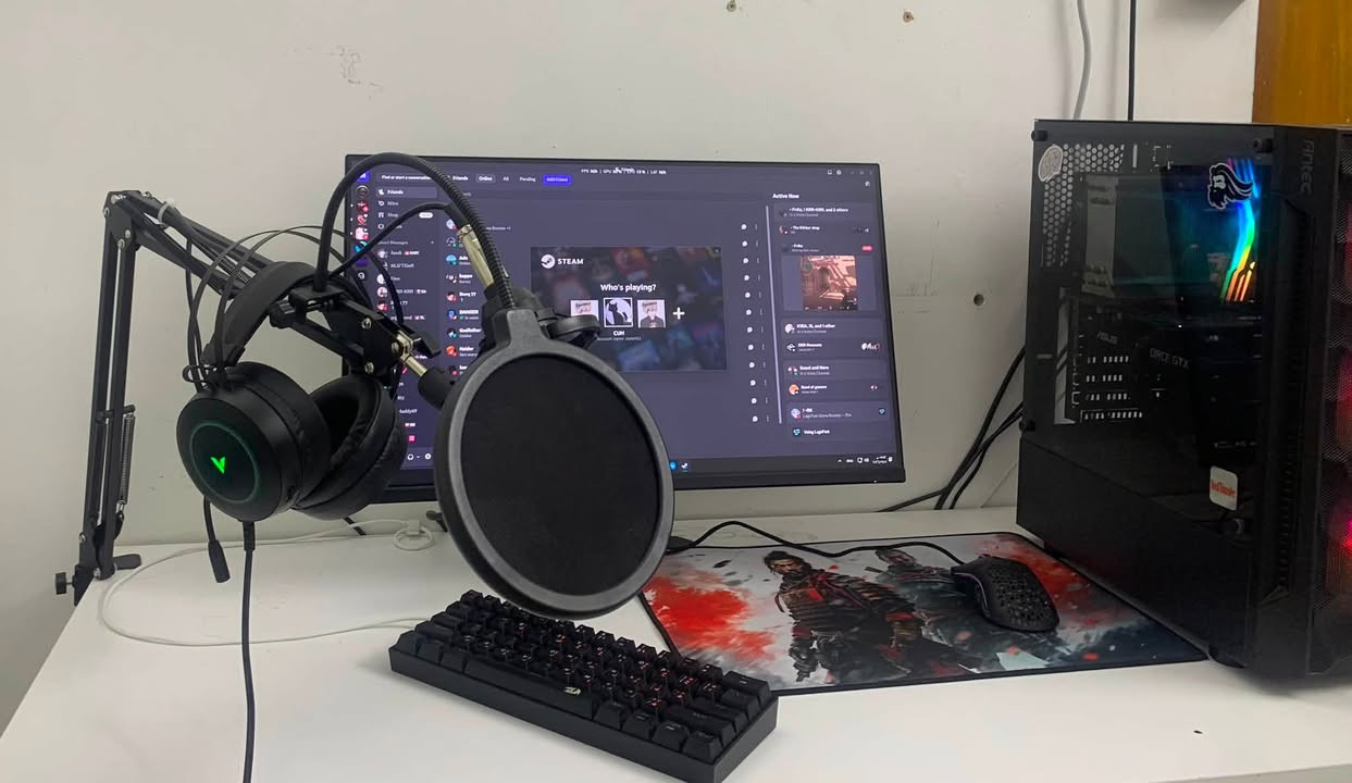 سلام عليكم حاسبتي للبيع
مواصفات 
Mathboard B460M Gigabyte
Intel core i5 10400F
GTX1660ti Asus
RAM 16 g rgb
Power supply 600W corsair
Cas Antec 

وياها شاشه 180 HZ وماوس كلوريس مودل o وكيبورد ريد دراكون ومايك خارجي وسماعه كلهن براندات معروفه
رقمي ***********
