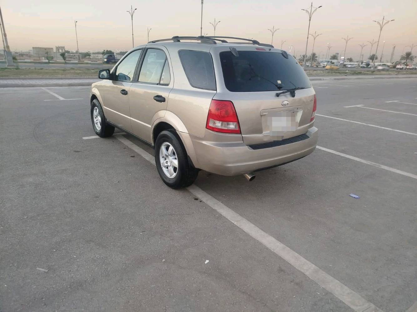 كيا سورنتو 2006للبيع رقم بابل نكليزي مداور ثاني يوم باسمي السياره مكينه وكير وحداديه مكفولات وتبريد شغال
المحرك 3500 السياره موجوده بلنجف
السعر 85وبيه مجال
للاستفسار ***********