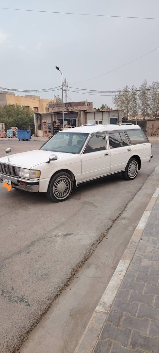 السلام عليكم البيع ارنب ستيشن موديل 1995 رقم بغداد بسمي مكينه ونجي مكينه وكير وحداديه وتخم تاير كله جديد السياره بدون ضربه وبدون تبديل كفاله من كلشي تبريد ثلج 🥶🥶🥶 السياره مال جناي وجديده بمعنه الكلمه اكثر الستفسار التصال على الرقم *********** متواجد خاص
