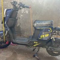 R9 • نضيفه • عوزها بطاريات