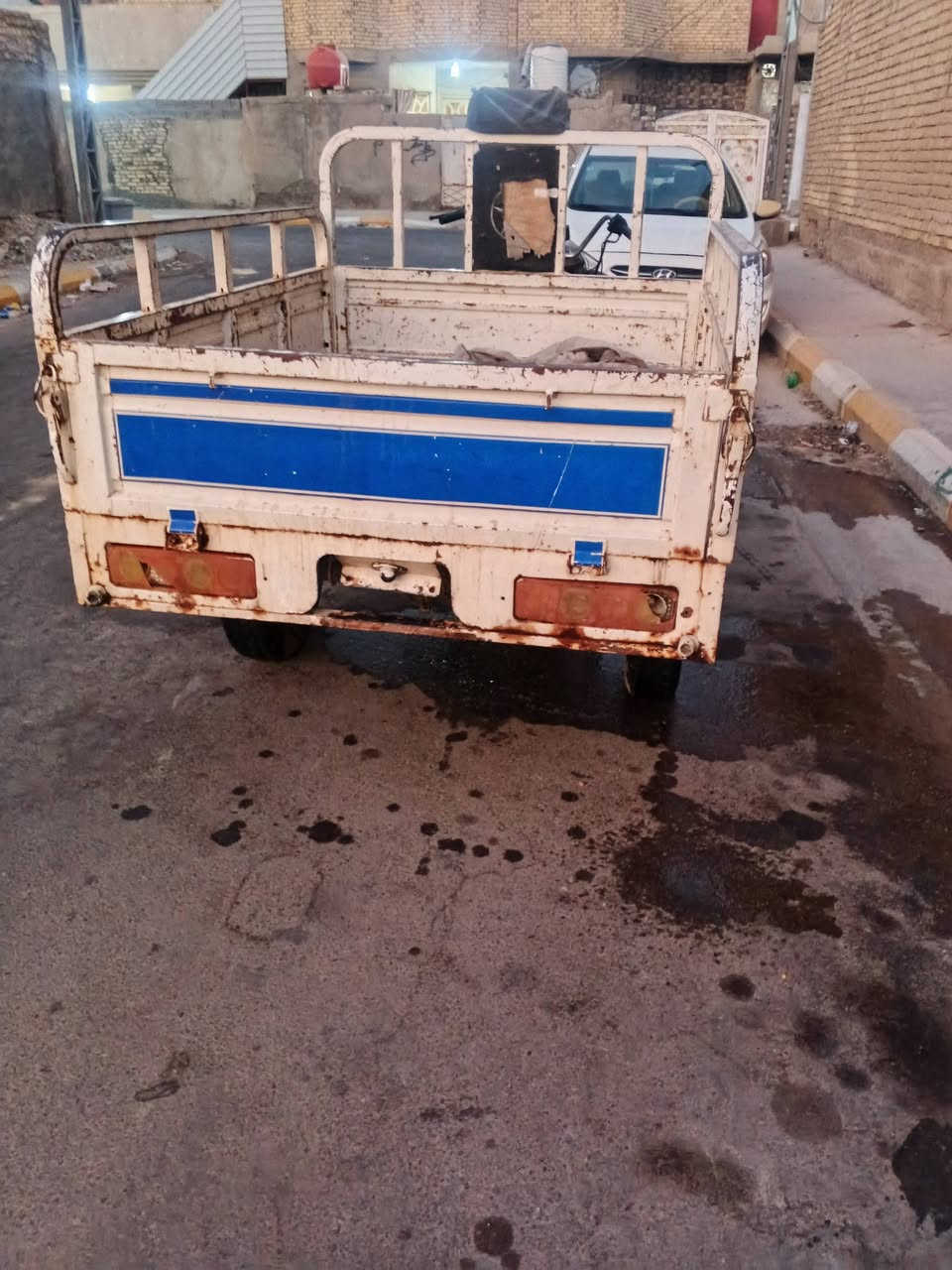 ستوته للبيع موديل 18 اوراق اتصل على الرقم ***********
