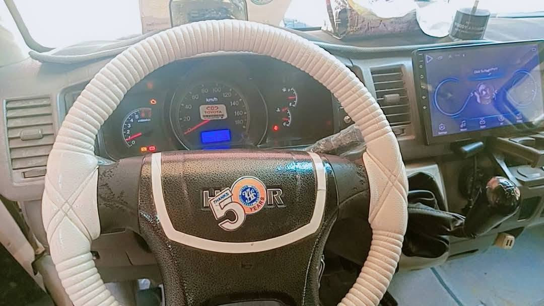 هايكر موديل ٢٠١٥ للبيع نظيفه اودوشمه جديده مكينه وكير منتا جدا تبريد فول رقم بغداد؛؛ انكليزي جديد اسمي  رقم الهاتف *********** سعر السياره ١٣٠ ورقه
