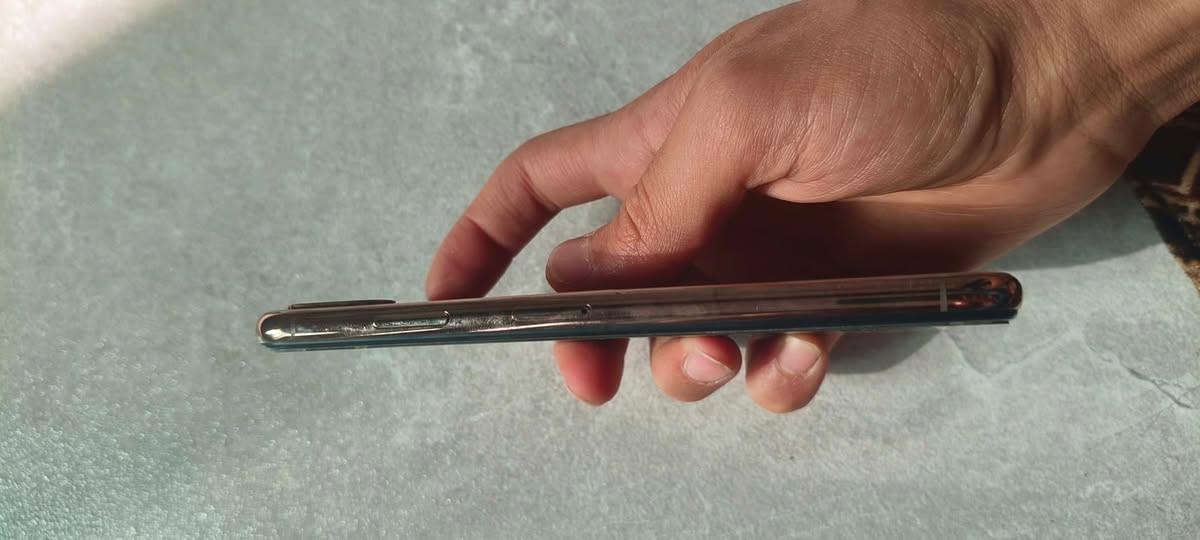 للبيع اكس ماكس
السلام عليكم 

فيس إيدي عاطل 

بطارية بلدي 78

شاشة اصلي ثلاث خيارات 

ذاكرة 256

تك سيم شغال 

كامرات شغال بس 2x مواضح

السعر 190 بي مجال 

لايوجد توصيل

🏠عنوان موصل كوكجلي 

للتواصل عل خاص 

***********
